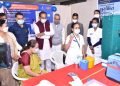 જામનગરમાં પ્રથમ રસી એમ.પી.શાહ મેડિકલ કોલેજના ડીન નંદિની દેસાઈએ લીધી