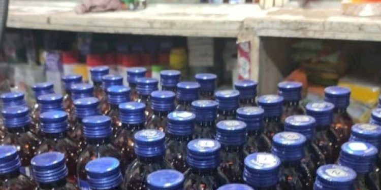 નશાકારક સિરપની બોટલો જામનગર અને ભાવનગરથી રાજકોટ પહોચતી હતી..