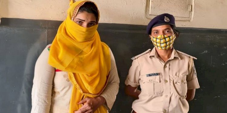 હું ઘરે એકલી છું તમે આવો અને…અને પછી યુવક ફસાયો