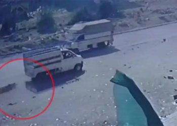 પત્નીએ ભાઈ સાથે મળીને પતિને ટેમ્પોમાં બાંધી અને ક્યાય સુધી ઘસેડ્યો