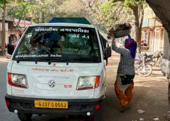 ખંભાળિયા નગરપાલિકાનો પ્રયોગ વખાણવાલાયક..સફાઈને લગત સમસ્યાનો ફોટો મોકલો અને 24 કલાકમાં સમસ્યા હલ