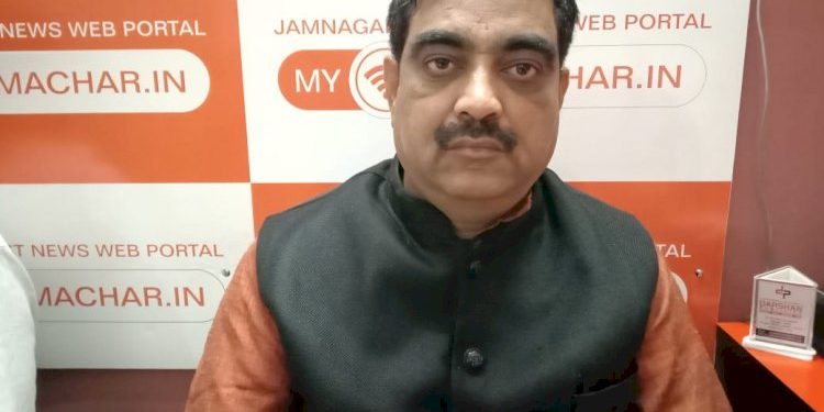 સરકારને ‘જગાડવા’ શિક્ષકો સહિતનાં લાખો કર્મચારીઓ દ્વારા ઘડી કઢાયા કાર્યક્રમો