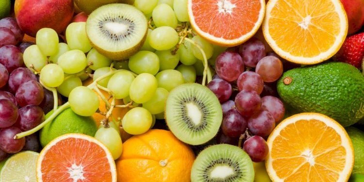 વિટામીન C યુક્ત ફળો કોરોનામાં છે કારગત, પણ ભાવ પહોચ્યા આસમાને