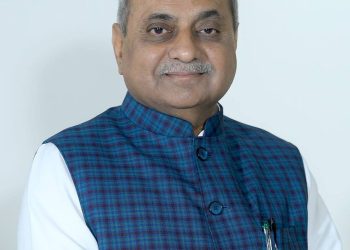 નાયબ મુખ્યમંત્રી નીતિન પટેલ કોરોના સંક્રમિત, લોકોએ કરી કોમેન્ટ બેડ મળી ગયો.? જનતા માટે તો ક્યાય ખાલી નથી.?