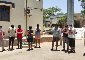 ફાર્મ હાઉસમાં દારૂ સાથે ડાન્સની જામી હતી મહેફિલ, પોલીસને મળી ગઈ માહિતી અને….