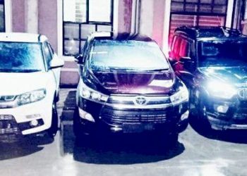 ચોરીની લક્ઝુરીયસ કાર ગેરેજ સંચાલક ખરીદી પાણીના ભાવે વેચી મારતો