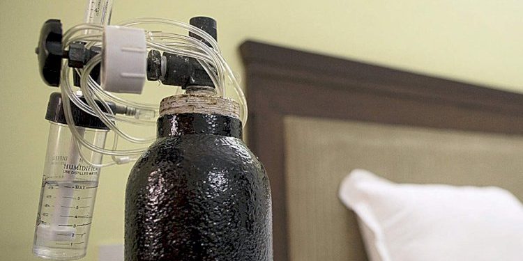 બેંક કર્મચારીએ વિચિત્ર રીતે કરી આત્મહત્યા