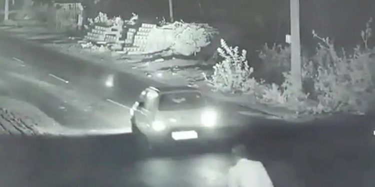 રસ્તા પર બે મિત્રો ચાલીને જતા હતા…પુરપાટ ઝડપે આવતીકારે ઉડાવ્યા અને…