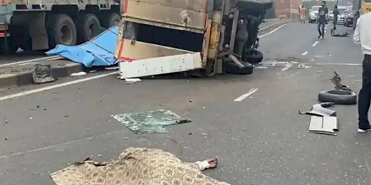 નેશનલ હાઈવે પર ટ્રક અને સ્કોર્પિયોનો વિચિત્ર અકસ્માત, 2 લોકોએ જીવ ગુમાવ્યો