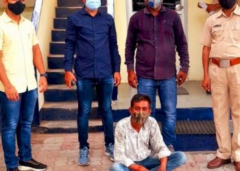 કંટ્રોલરૂમમાં ફોન કરી કહ્યું DYSP રાઠોડ બોલું છું, નકલી DYSPને અસલી પોલીસે પાઠ ભણાવ્યો