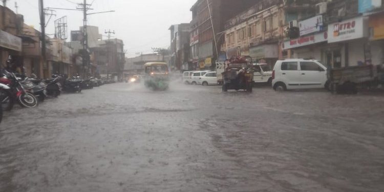 આવનારા પાંચ દિવસમાં આ પંથકમાં હળવાથી ભારે વરસાદ ની છે શક્યતાઓ