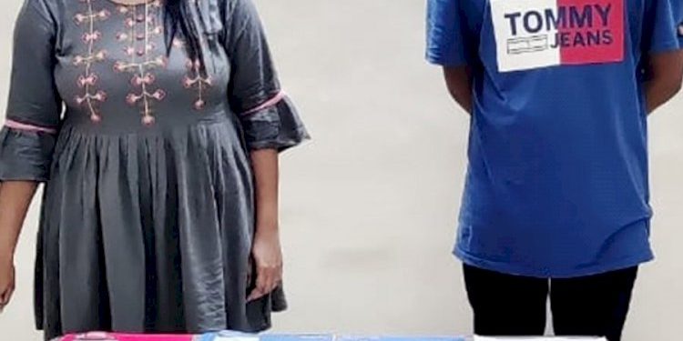 FB પર FAKE ID બનાવી છોકરીઓ સાથે મિત્રતાની લાલચ આપી પૈસા પડાવતા બંટી બબલી આવ્યા પોલીસ ગિરફતમાં