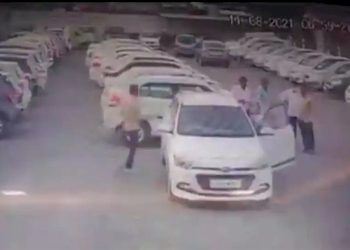 કારમેળામાં 2 શખ્સો કારની ટેસ્ટ ડ્રાઈવ લેવાને બહાને કાર જ લઇ ગયા