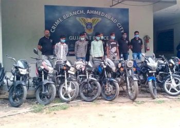 5 શખ્સોની ટોળકી ગણતરીની મીનીટમાં વાહનોના લોક તોડી નાખતી, છ મહિનાથી શરુ કર્યો હતો વાહનચોરીનો ધંધો