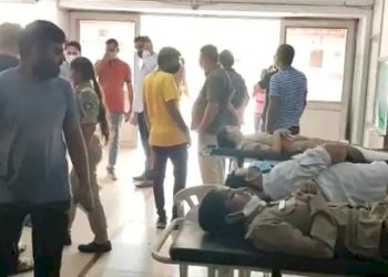 અમદાવાદથી રાજકોટ સર્વે માટે જઈ રહેલ ઇન્કમટેક્સના અધિકારીઓ કર્મચારીઓને નડ્યો અકસ્માત