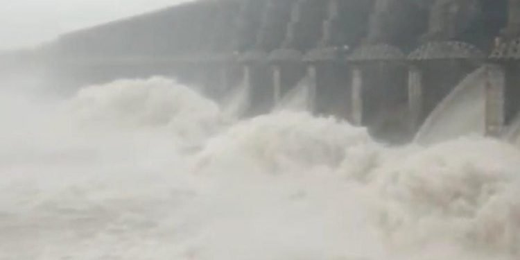 ભાણવડમાં વધુ ત્રણ ઈંચ વરસાદ સાથે જિલ્લામાં કુલ સરેરાશ 100 ટકા વરસાદ વરસી ગયો