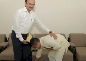 ગુજરાતના મંત્રીમંડળમાં સૌથી નાની વયના ગૃહમંત્રીએ ચાર્જ સંભાળતા જ કહ્યું કે…