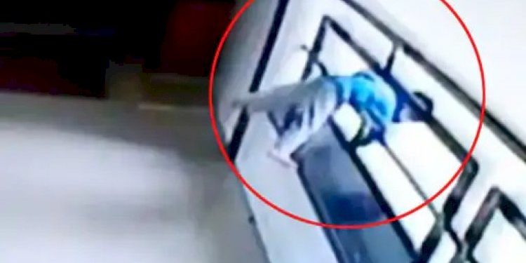 તમારા ઘરમાં નાના બાળકો હોય તો પૂરું ધ્યાન રાખજો, આવા કિસ્સાનું ના થાય પુનરાવર્તન