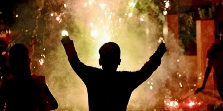 દિવાળી પર્વ નિમિત્તે ફટાકડા ફોડતી વખતે સલામતી છે જરૂરી…