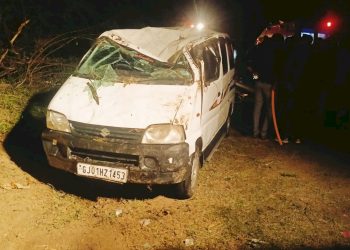 કાર કુવામાં ખાબકતા 4 ના મોત, અમદાવાદનો પરિવાર દિવાળીમાં ફરવા નીકળ્યો હતો