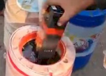 તમને એમ થશે કે આ પાણીના જગ છે પણ તેવું નથી અંદરથી જે નીકળ્યું કે…