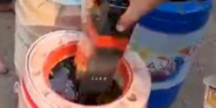 તમને એમ થશે કે આ પાણીના જગ છે પણ તેવું નથી અંદરથી જે નીકળ્યું કે…