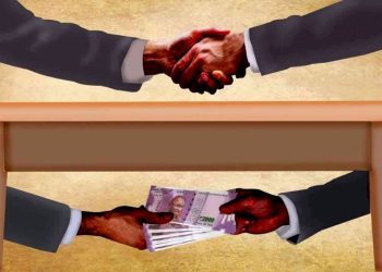 રી-સર્વે ની અરજીઓમાં ક્ષતિઓ સુધારી ઝડપી નિકાલ કરવા સર્વેયરે 1 લાખની લાંચ લેતા ઝડપાયો