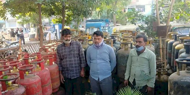 ગેસ બોટલનું આ કૌભાંડ વાંચી તમને પણ આશ્ચર્ય થશે.. 