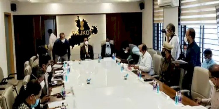 કોરોનાના વધતા કેસ, રાજ્યના અગ્રસચિવ રાજકોટ પહોચ્યા, સૌરાષ્ટ્રના જિલ્લાઓના ઉચ્ચઅધિકારીઓ સાથે બેઠક