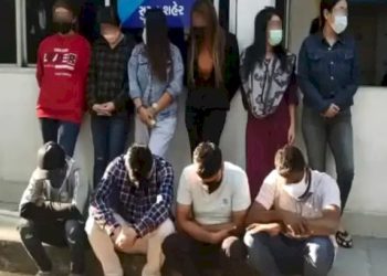 પોલીસે સ્પામાં રેડ કરી તો થાઈલેન્ડની 6 સ્વરૂપવાન  યુવતીઓ અને 3 ગ્રાહકો મળ્યા 