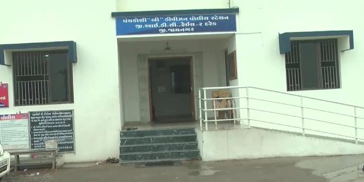 દરેડ GIDCમાં બાળકને કામ પર રાખનાર કારખાનેદાર સામે ગુન્હો નોંધાયો 