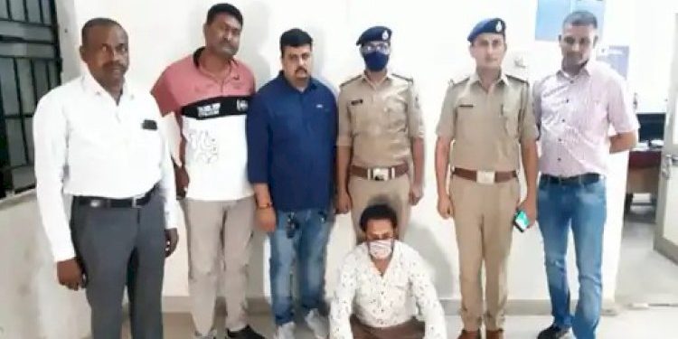 લીવઇનમાં રહેતા પ્રેમીએ મહિલાની હત્યા નીપજાવી હોવાનો ખુલાસો