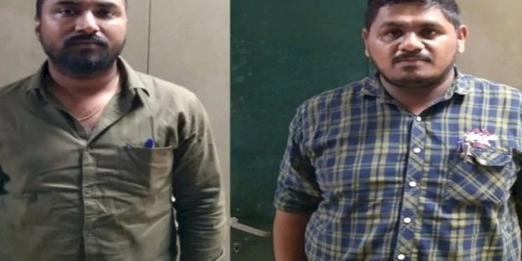 RTO ઇન્સ્પેકટર 1 લાખ લેતા ઝડપાયો, આ કામ માટે માગી હતી લાંચ