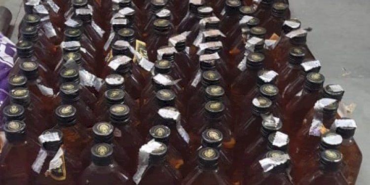 રસોડામા ગુપ્ત ખાનુ, ખાનામાં પોલીસે તપાસ કરી તો…