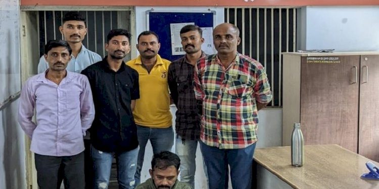 બનાવટી ભારતીય ચલણી નોટો છાપવાના ગુન્હાનામાં નાસતા ફરતા આરોપીને શોધી કાઢતી એસ,ઓ.જી.દેવભૂમિ દ્વારકા
