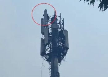 આજે આત્મહત્યા નિવારણ દિવસે જ મોબાઈલ ટાવર પરથી યુવકે ઝંપલાવ્યું 