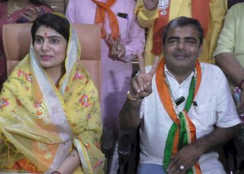 દિવ્યેશ અકબરી તથા રિવાબાનાં રાજયોગનો ઉદય થયો…..