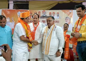 ખંભાળિયા કોન્ગ્રેસમાં મોટાં ભંગાણથી BJP ની બલ્લે બલ્લે: દ્વારકા જિલ્લામાં સોપો પડી ગયો ! 