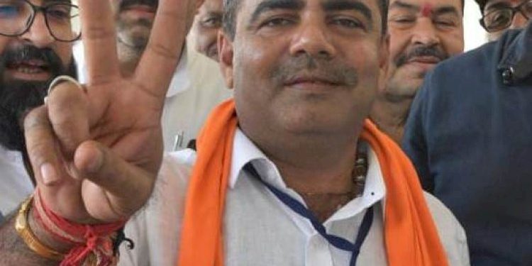 જામનગર દક્ષિણ બેઠકનો હિરલો દિવ્યેશ અકબરી લીડમા ફર્સ્ટ, હરીફો સાફ, અભિનંદનની વર્ષા