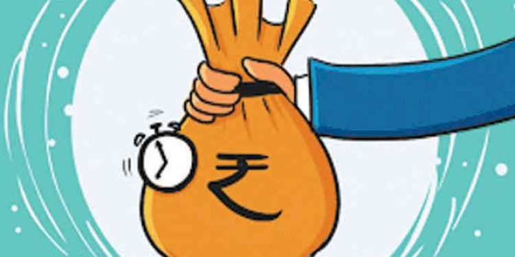 રાજકીય પક્ષોની તિજોરીઓ પર લોકોએ નજર ન રાખવી જોઈએ