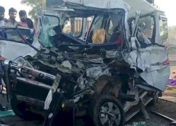 અમદાવાદ રાજકોટ હાઈવે પર વધુ એક ગમખ્વાર અકસ્માત, 4 ના જીવ ગયા