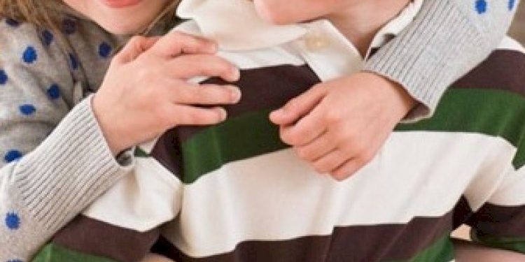 અશ્લીલતા અને જાતિય સતામણી હવે આપણાં પ્રાથમિક ક્લાસરૂમમાં પણ પહોંચી !!