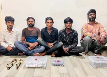 ગિલોલ ગેંગના 5 શખ્સો પોલીસ સકંજામાં, કેમ કહેવાય છે ગિલોલ ગેંગ વાંચો