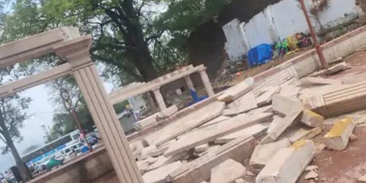 યાત્રાધામ પાવાગઢમાં વિશ્રામ કુટીરનો ઘુમ્મટ તુટ્યો, 10 ને ઈજા, 1 નું મોત