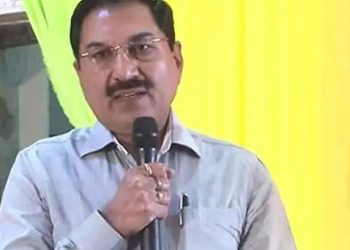 સરકારી બાબુઓ મનમાં ફાંકો ના રાખવો, રીટાયર્ડ કલેકટર સામે પણ ગુન્હો દાખલ