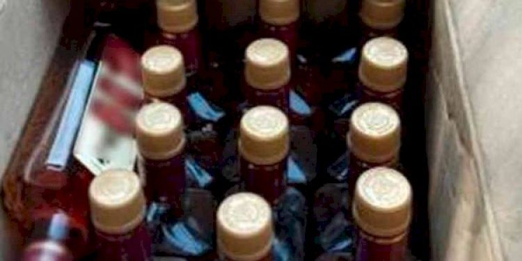 મુંબઈથી કુરિયરમાં મગાવ્યો દારૂનો જથ્થો…પણ પોલીસને મળી ગઈ માહિતી અને…