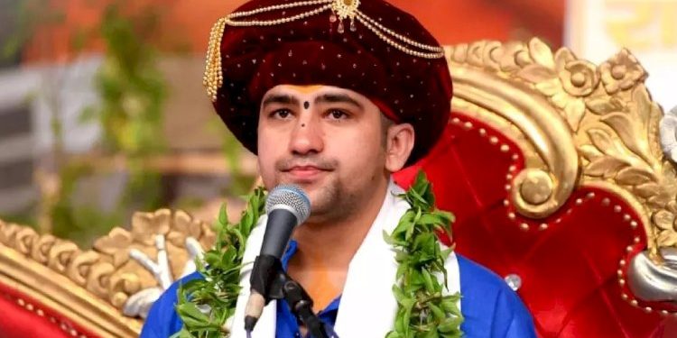 બાગેશ્વર બાબાએ એક શ્રદ્ધાળુનું ખિસ્સું ખાલી કરાવ્યાની ફરિયાદ અરજી !