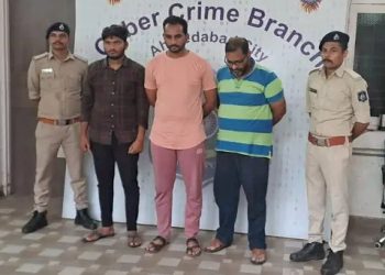 વિદ્યાર્થીઓને વિદેશ મોકલવાની પરીક્ષામાં પણ તોતિંગ કૌભાંડ !!