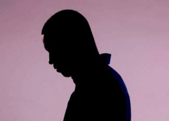 કલેક્ટર કચેરીનો ‘સેવક’ નરેશ અને તેની કળાઓ….