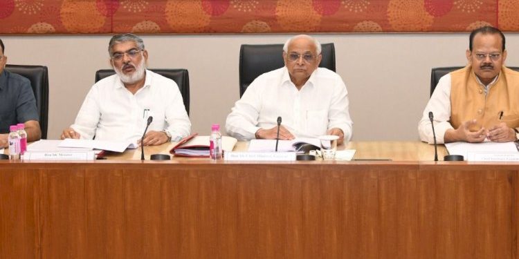 ગાંધીનગર ખાતે સ્ટેટ બોર્ડ ફોર વાઇલ્ડ લાઇફની 22મી બેઠક યોજાઈ